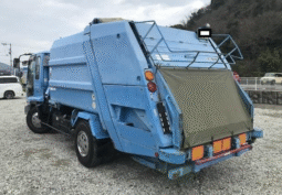 ISUZU  FORWARD  2001