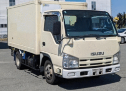 ISUZU ELF 2013