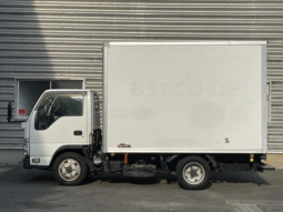 ISUZU  ELF  TRUCK  2015