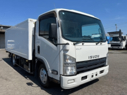 ISUZU  ELF  TRUCK  2013