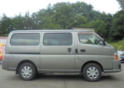 NISSAN  CARAVAN  VAN  2009
