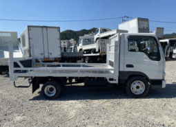 MAZDA  TITAN  DASH  2004