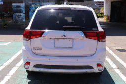 MITSUBISHI  OUTLANDER  2018