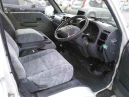 MAZDA  BONGO  2003