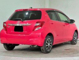 TOYOTA  VITZ  2015