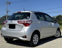 TOYOTA  VITZ  2017