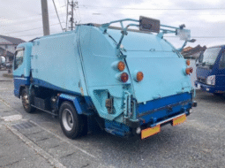 MITSUBISHI  CANTER  2011