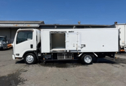 ISUZU  ELF  TRUCK  2013