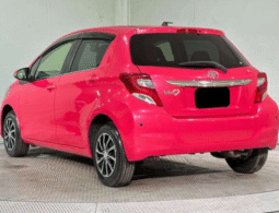 TOYOTA  VITZ  2015