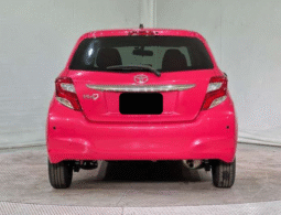 TOYOTA  VITZ  2015