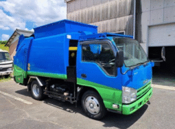 ISUZU  ELF  2011