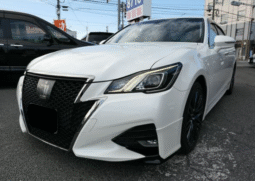 TOYOTA CROWN 2017