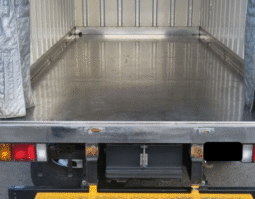 
										ISUZU  ELF  REFRIGERATED  TRUCK  2019 full									