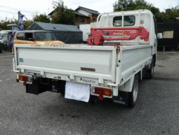 TOYOTA  DYNA  CRANE  TRUCK  2005