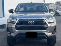 TOYOTA  HILUX  2021