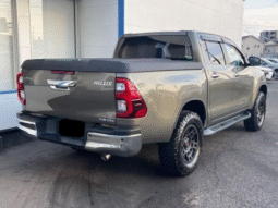 TOYOTA  HILUX  2021