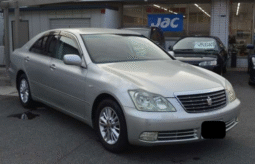 TOYOTA  CROWN  2004