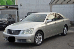 TOYOTA  CROWN  2004