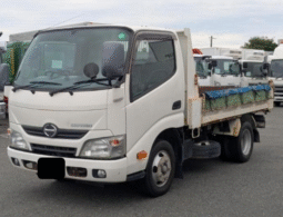HINO  DUTRO  DUMP  TRUCK  2015