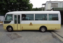 MITSUBISHI  ROSA  CHILDREN  BUS  2011