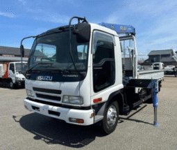 ISUZU  FORWARD  CRANE  TRUCK  2006
