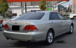 TOYOTA  CROWN  2004