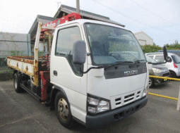 ISUZU  ELF  CRANE  TRUCK  2004