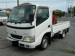 TOYOTA  DYNA  CRANE  TRUCK  2005