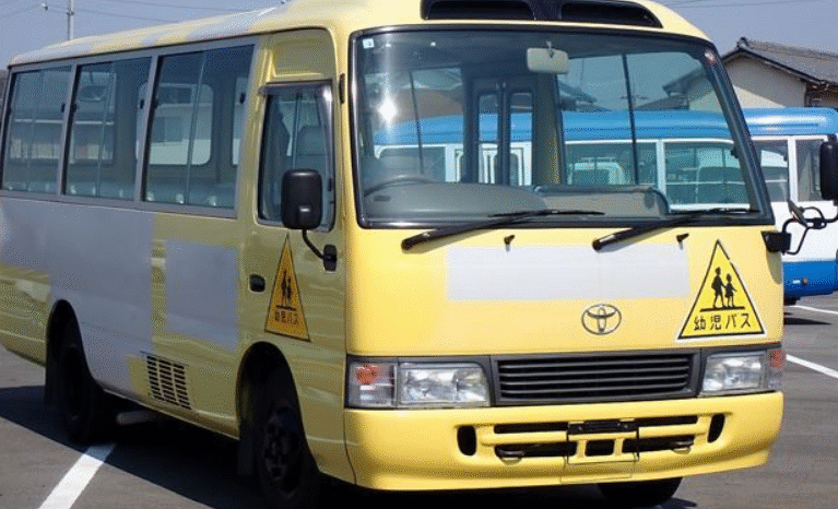 
								TOYOTA COASTER BUS 2001 full									
