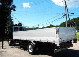 MITSUBISHI  FUSO  FIGHTER  CRANE  TRUCK  2015