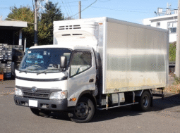 HINO  DUTRO  REFRIGERATED  TRUCK  2010