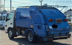 HINO  DUTRO  GARBAGE  TRUCK  2013