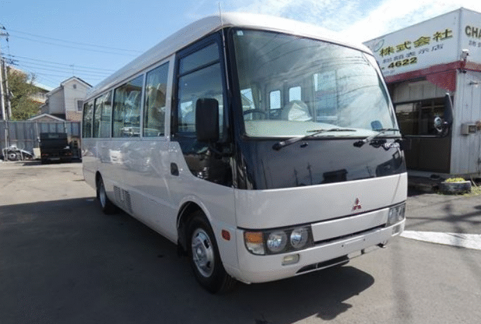 
								MITSUBISHI FUSO ROSA BUS 2004 full									