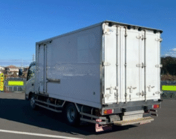 HINO  DUTRO  REFRIGERATED  TRUCK  2015