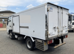 ISUZU  ELF  REFRIGERATED  TRUCK  2015