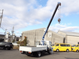 HINO  DUTRO  CRANE  TRUCK  2010