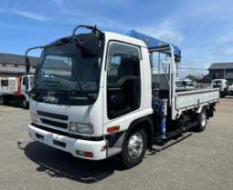 ISUZU  FORWARD  CRANE  TRUCK  2006