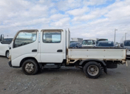 HINO DUTRO TRUCK 2002