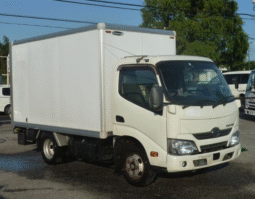 HINO DUTRO TRUCK 2017