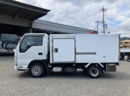 ISUZU  ELF  REFRIGERATED  TRUCK  2015