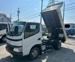 TOYOTA  DYNA  DUMP  TRUCK  2006