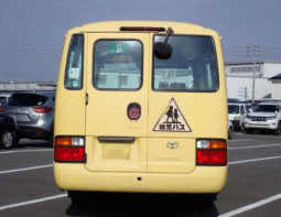 
										TOYOTA COASTER BUS 2000 full									