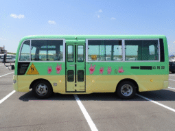 
										NISSAN  CIVILIAN  BUS  2013 full									