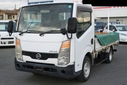 NISSAN  ATLAS  FLATBODY  TRUCK  2007