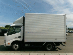 HINO DUTRO TRUCK 2011