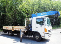 HINO  RANGER  CRANE  TRUCK  2011