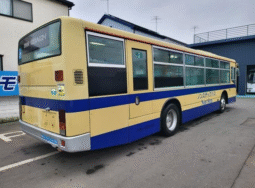 MITSUBISHI  AERO  STAR  LARGE  BUS  2004