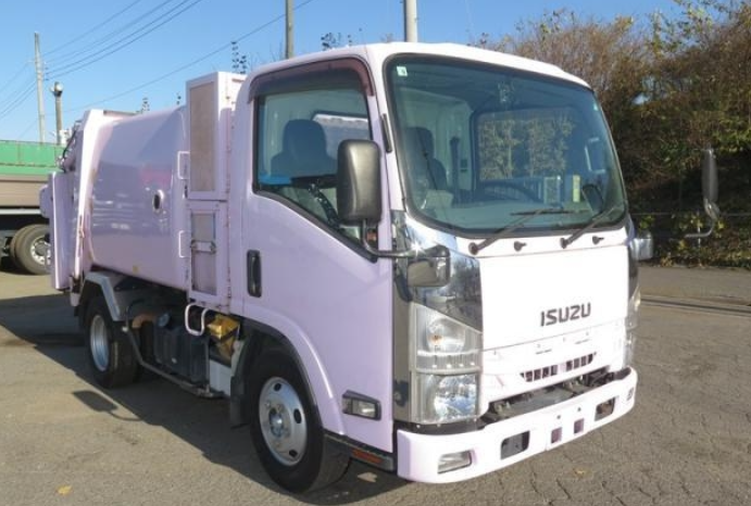 
								ISUZU  ELF GARBAGE TRUCK 2017 full									