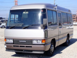 TOYOTA  COASTER  BUS  1989