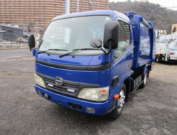 HINO DUTRO GARBAGE TRUCK 2010